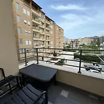 House In Apartment Vlorë