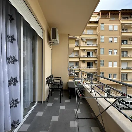 House In Beach Apartment Vlore