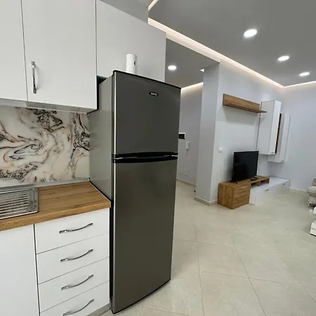 Apartment House In Beach Vlore
